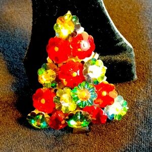 Vintage New Christmas Tree Brooch